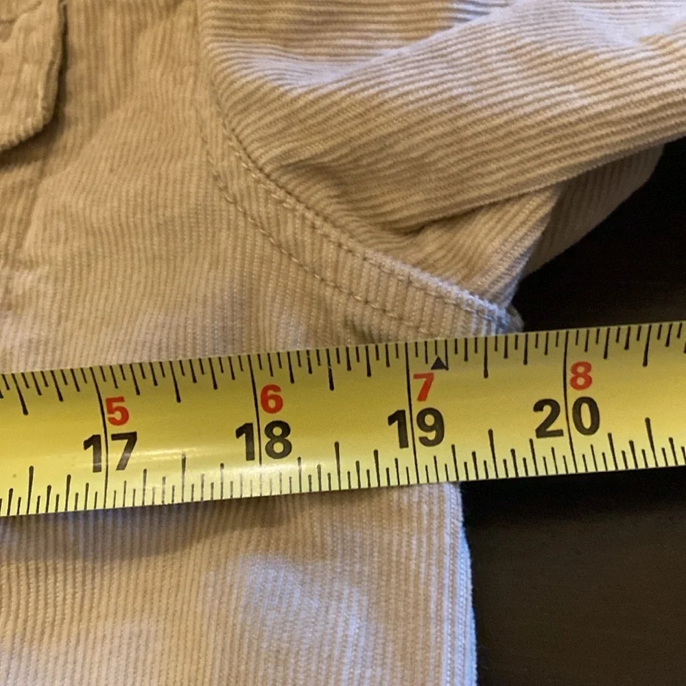 Old Navy Tan Corduroy Jacket. Size M. Button up with pockets.